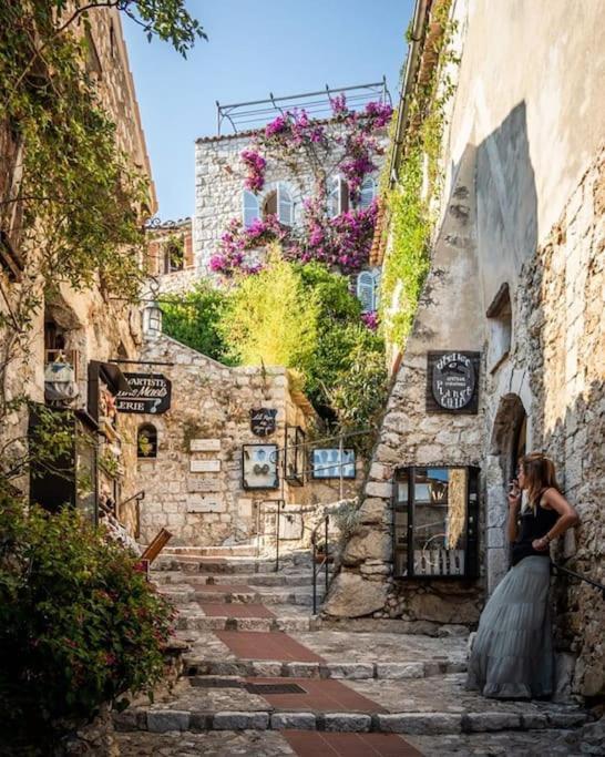 Studio Au Calme, Avec Terrasse Et Parking A Eze Village ภายนอก รูปภาพ